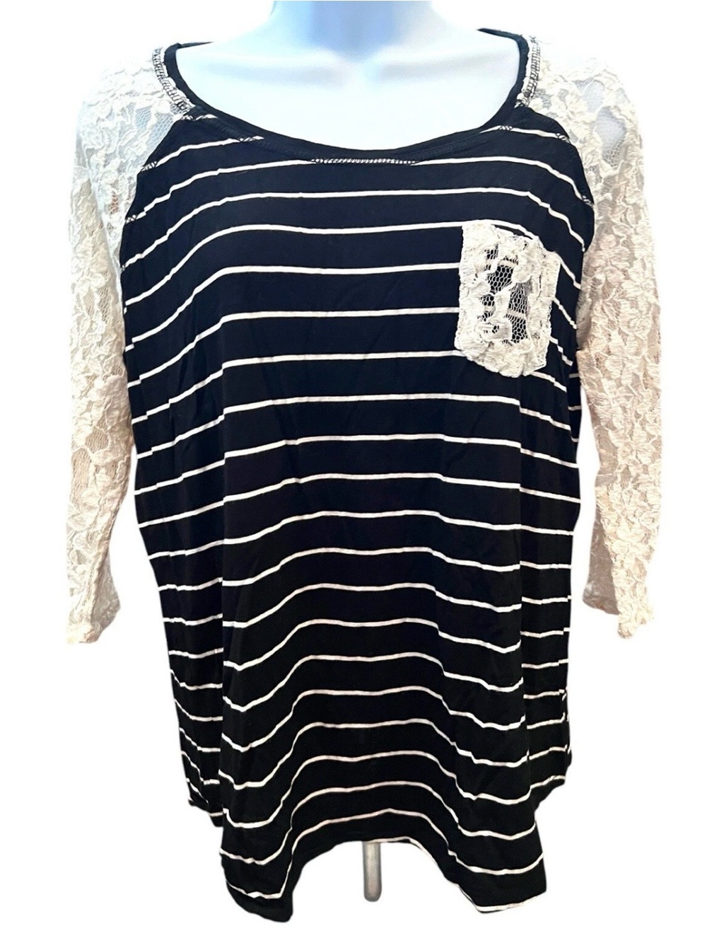Empyre Large Striped Lace Sleeve Top Boho Coquette Preppy Black Cream